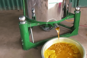 máy xay tinh bột nghệ