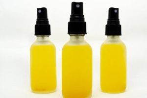 cách làm toner tinh chất nghệ trị mụn