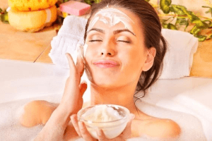 cao tinh nghệ tắm trắng