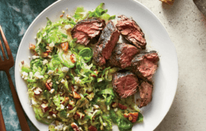 salad thịt bò nghệ