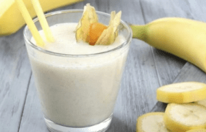 chuối và sữa tươi