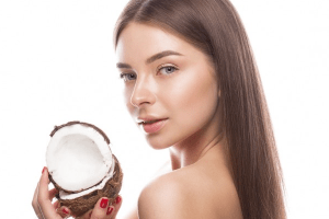 đắp mặt nạ dầu dừa