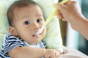 dùng bột nghệ đen chữa bệnh cam tích ở trẻ