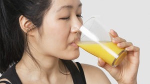 uống tinh bột nghệ